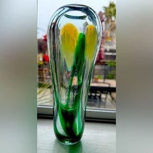 Elegant Green Glass Heavyweight Vase